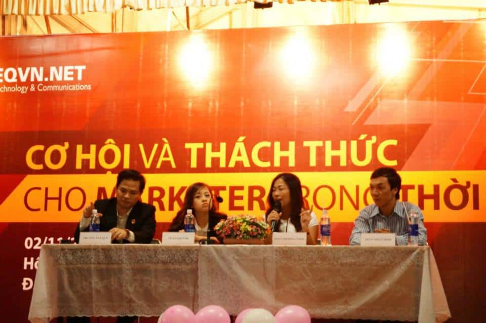 Chuỗi sự kiện cơ hội và thách thức cho marketer trong thời đại số