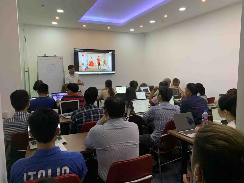 Khóa học Facebook marketing eqvn